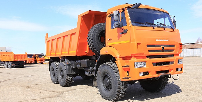 Самосвал КАМАЗ 65222