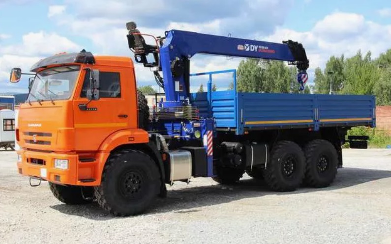 Бортовой автомобиль КАМАЗ 5350 с КМУ DongYang SS2036